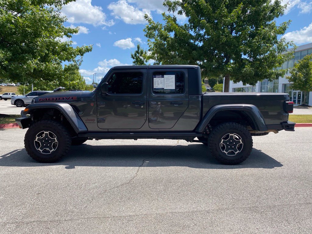 Used 2023 Jeep Gladiator Mojave w/ LED Lighting Group AWD/4WD image 4