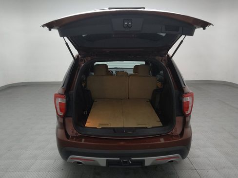 Used 2016 Ford Explorer XLT FWD image 29
