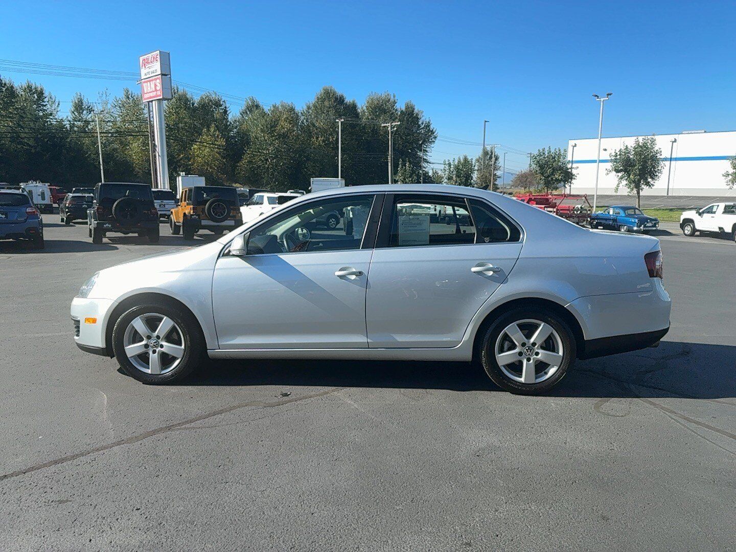 Used 2008 Volkswagen Jetta SE FWD image 5