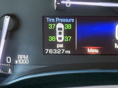 Used 2017 Cadillac XTS Luxury w/ Driver Awareness Package image 32