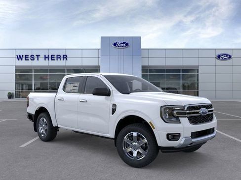 New 2025 Ford Ranger XLT w/ Advanced Towing Package AWD/4WD image 7
