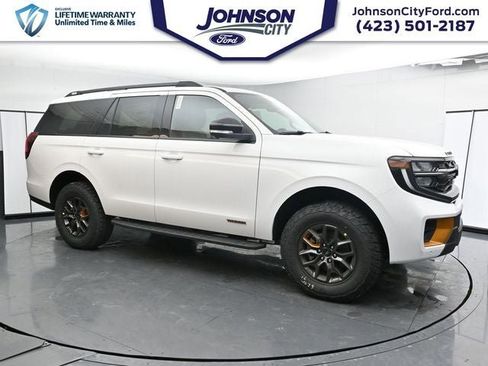 New 2026 Ford Expedition Tremor image 3