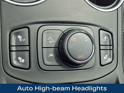 Used 2023 GMC Terrain SLT image 18