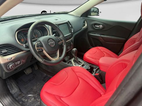 Used 2015 Jeep Cherokee Latitude w/ Comfort/Convenience Group FWD image 15