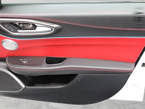 Used 2018 Alfa Romeo Giulia Ti image 25