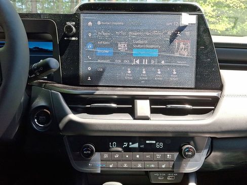 New 2026 Subaru Outback Touring AWD/4WD image 16