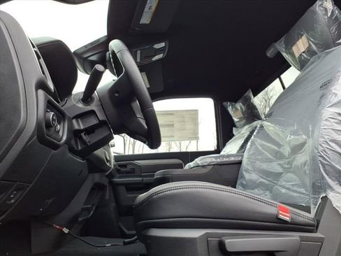 New 2026 RAM 2500 Tradesman AWD/4WD image 16