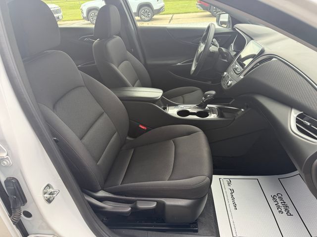 Used 2025 Chevrolet Malibu LT FWD image 23