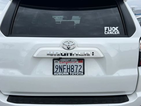 Used 2024 Toyota 4Runner SR5 Premium AWD/4WD image 19