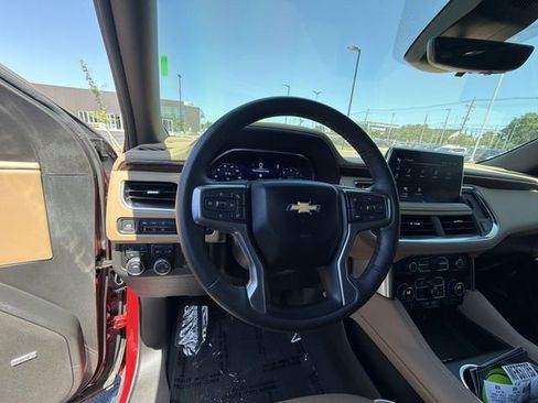 Used 2024 Chevrolet Tahoe Premier w/ Premium Package AWD/4WD image 14