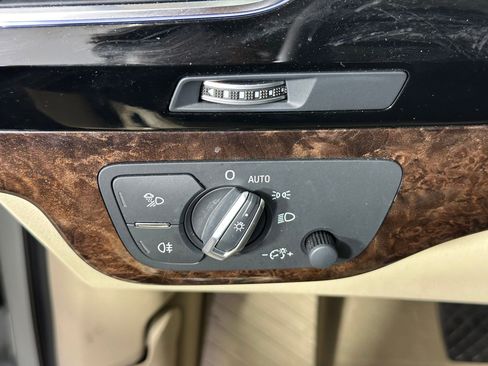 Used 2019 Audi Q7 3.0T Premium Plus w/ Premium Plus Package image 15