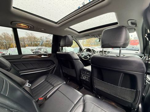 Used 2014 Mercedes-Benz GL 450 4MATIC image 54