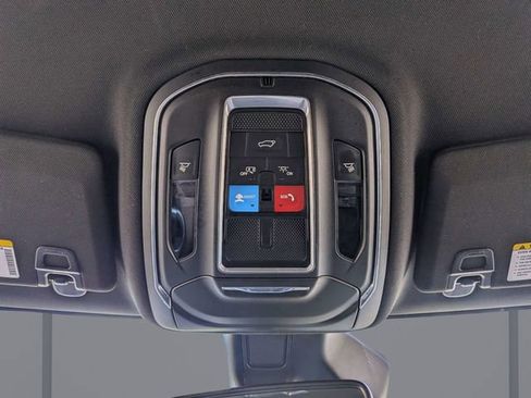 Used 2024 Jeep Grand Cherokee Altitude AWD/4WD image 13