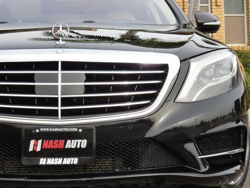 Used 2014 Mercedes-Benz S 550 Sedan image 17