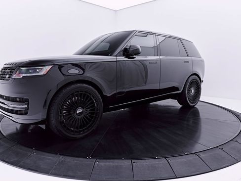 Used 2026 Land Rover Range Rover Long Wheelbase SE AWD/4WD image 9
