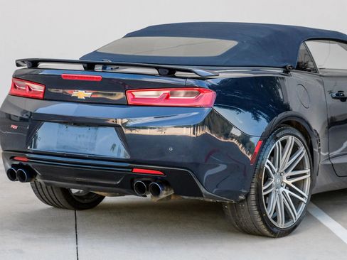 Used 2016 Chevrolet Camaro LT RWD image 13