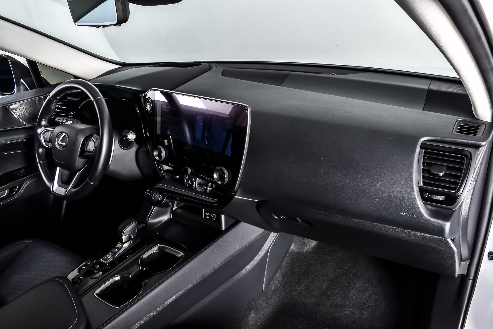 Used 2024 Lexus NX 350h AWD w/ Vision Package image 25