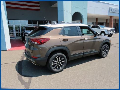 Used 2022 Chevrolet TrailBlazer ACTIV AWD/4WD image 7
