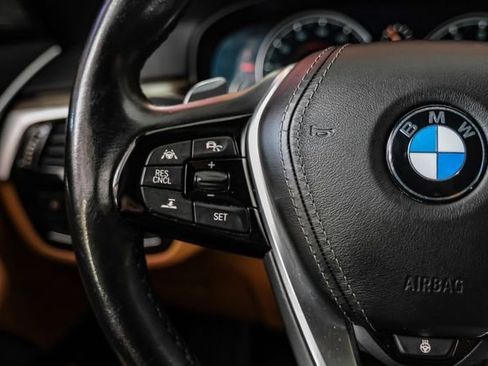 Used 2018 BMW 540i image 18