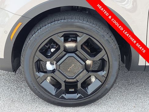 Used 2025 Kia Sorento SX Prestige AWD/4WD image 7