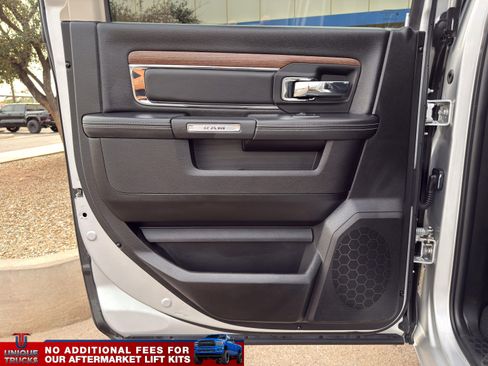 Used 2018 RAM 1500 Laramie w/ Convenience Group image 19