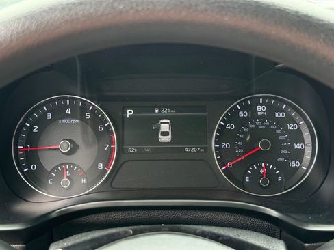 Used 2023 Kia Forte LXS FWD image 18