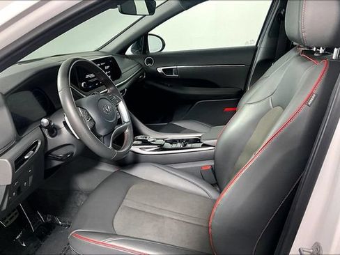 Certified 2023 Hyundai Sonata SEL Plus FWD image 13