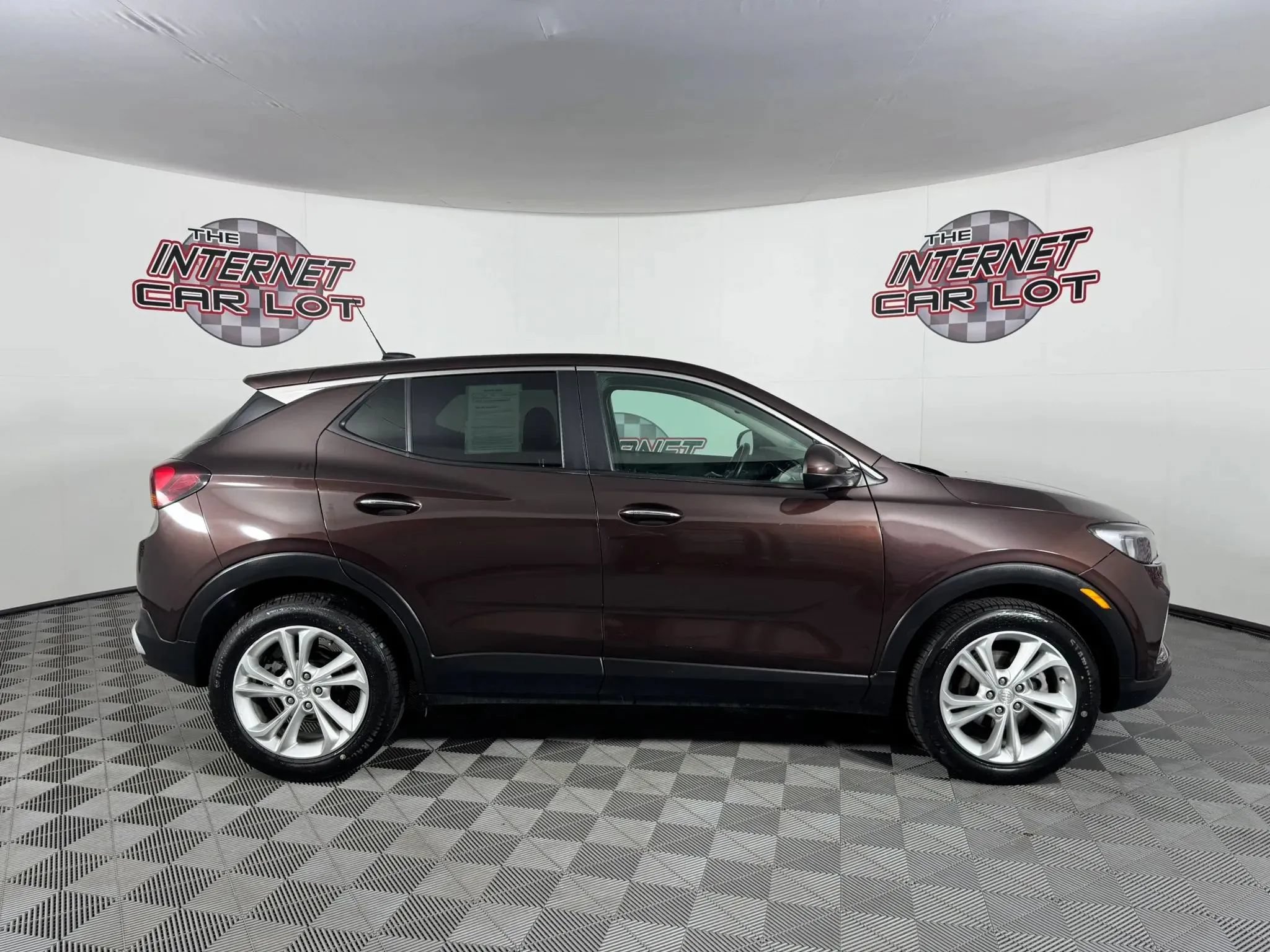 Used 2023 Buick Encore GX Preferred w/ Cold Weather Comfort Package FWD image 8