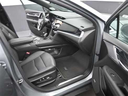 Used 2023 Cadillac XT5 Premium Luxury w/ LPO, Floor Liner Package image 17