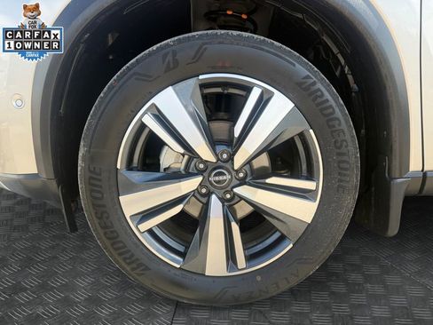 Certified 2023 Nissan Rogue Platinum w/ Platinum Premium Package AWD/4WD image 20