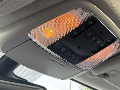 Used 2017 Jeep Grand Cherokee Summit image 24