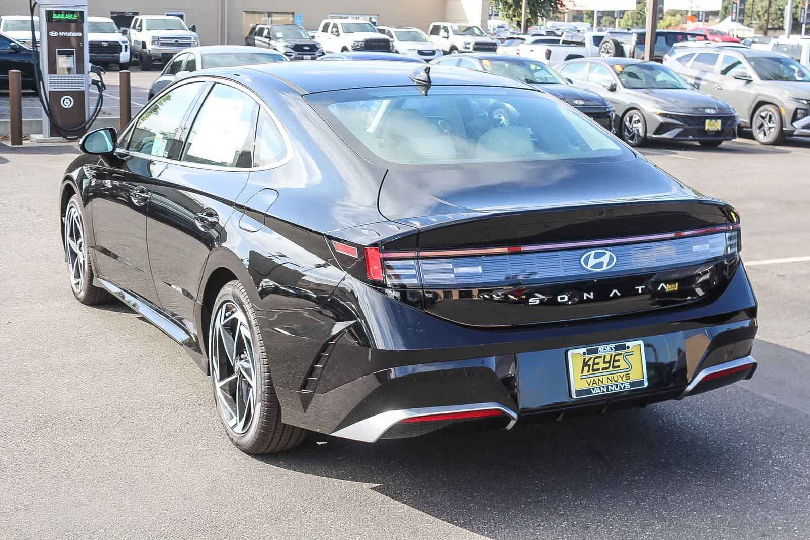 Certified 2026 Hyundai Sonata SEL FWD image 7