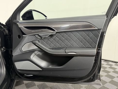 Used 2026 Audi S8 AWD/4WD image 44