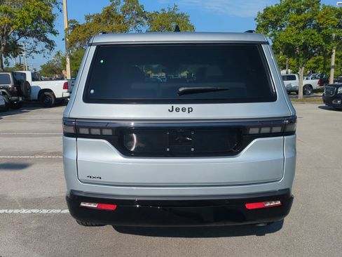 New 2026 Jeep Grand Wagoneer Limited image 6