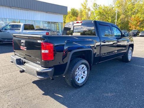 Used 2018 GMC Sierra 1500 SLE w/ SLE Value Package image 5