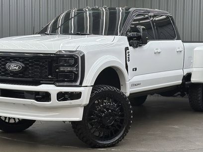 Used 2025 Ford F450 Platinum w/ Camper Package