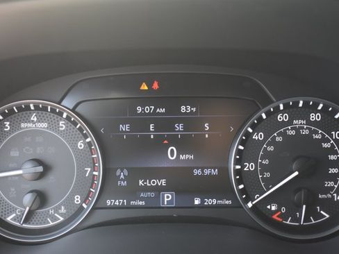 Used 2022 Nissan Armada SL w/ Midnight Edition Package AWD/4WD image 24