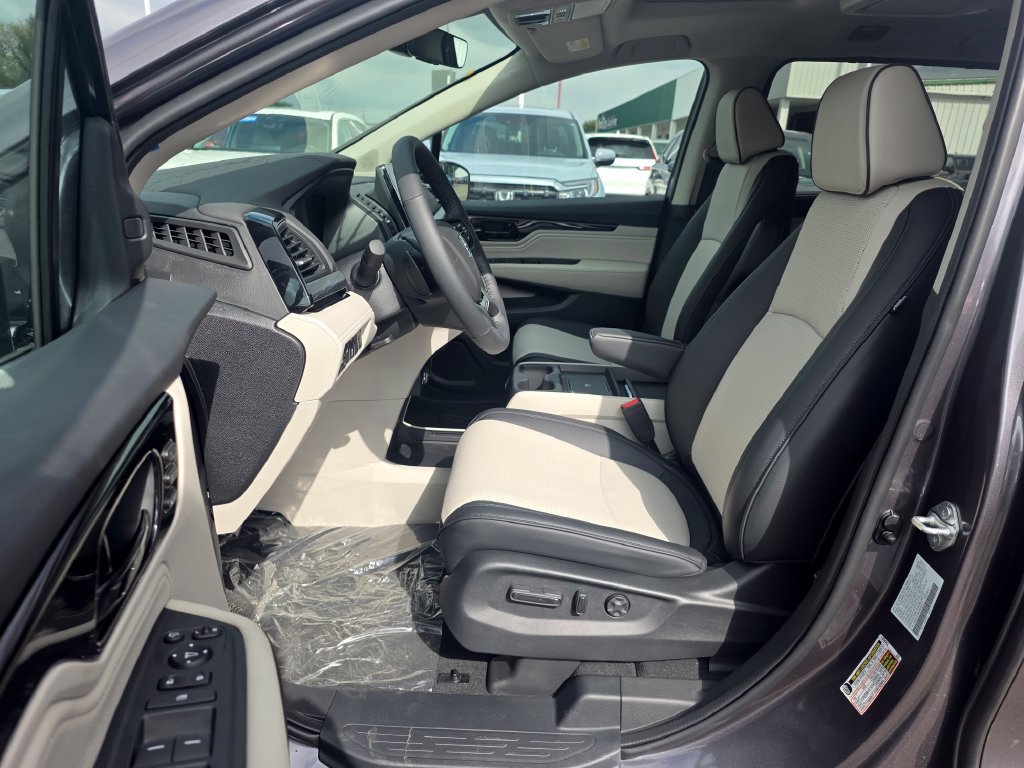 New 2027 Honda Odyssey Elite image 9