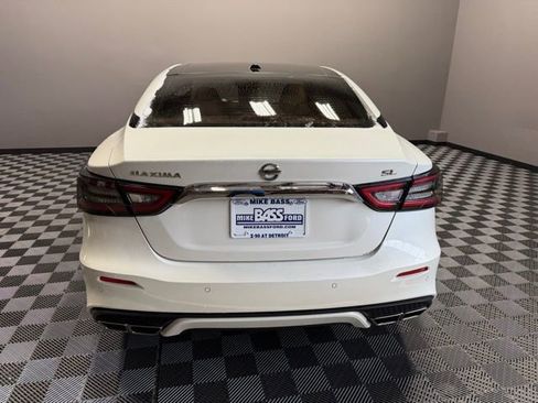 Used 2020 Nissan Maxima 3.5 SL w/ Floor Mat Group image 10