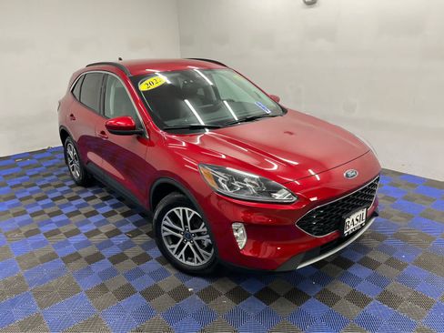 Used 2022 Ford Escape SEL image 30