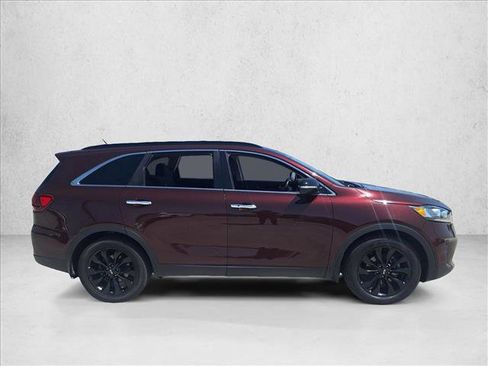 Used 2020 Kia Sorento S FWD image 4