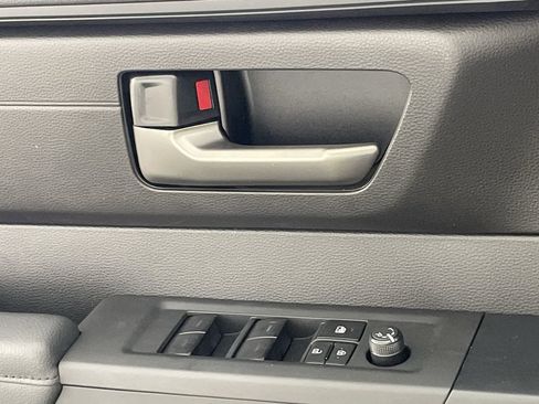 New 2026 Toyota Tundra SR5 AWD/4WD image 17