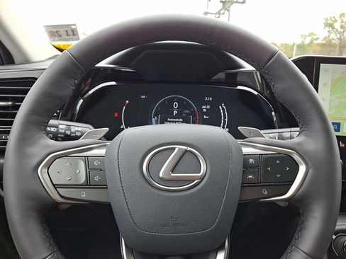 Used 2024 Lexus NX 350 AWD w/ Luxury Package image 17