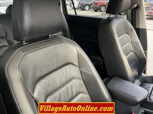 Used 2019 Volkswagen Tiguan SEL Premium AWD/4WD image 24