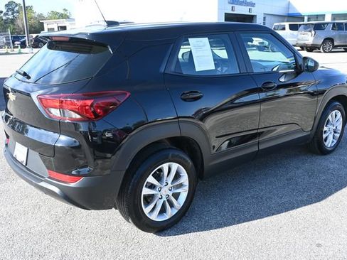Used 2023 Chevrolet TrailBlazer LS image 5