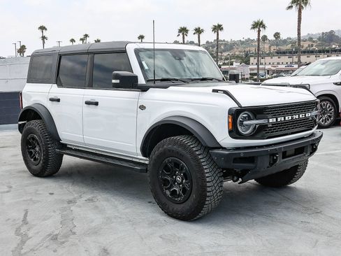 Used 2024 Ford Bronco Wildtrak AWD/4WD image 3