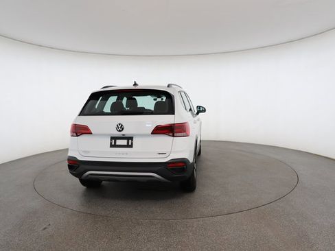 Used 2024 Volkswagen Taos S image 15