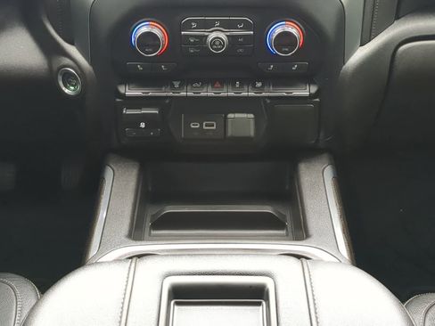 Used 2021 Chevrolet Silverado 3500 LT w/ Convenience Package image 17