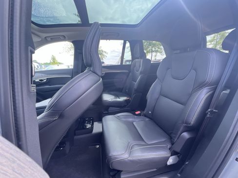 Used 2024 Volvo XC90 B6 Ultimate AWD/4WD image 25