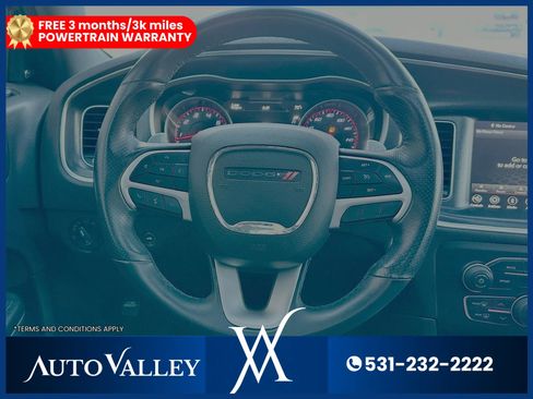 Used 2018 Dodge Charger R/T w/ Navigation & Travel Group image 31